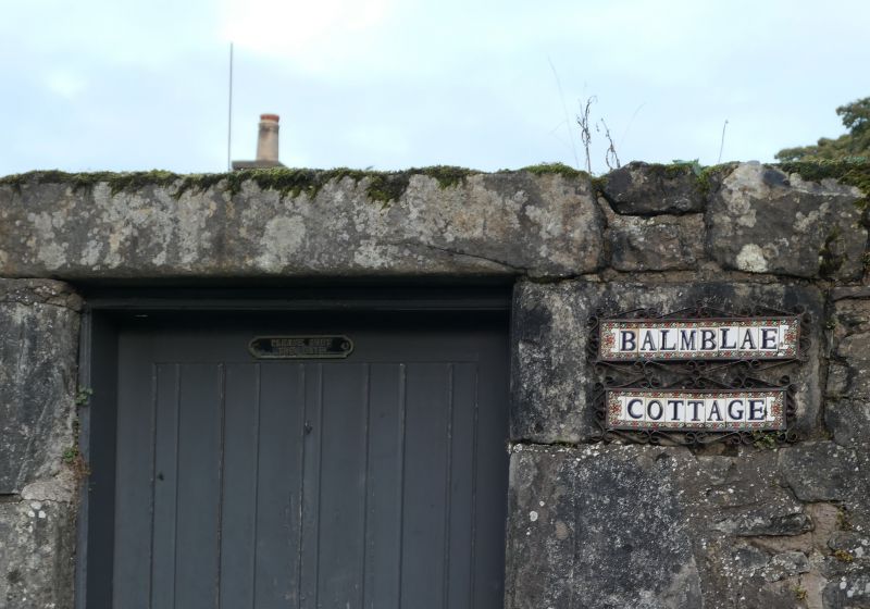 File:Bamblae Cottage2.JPG
