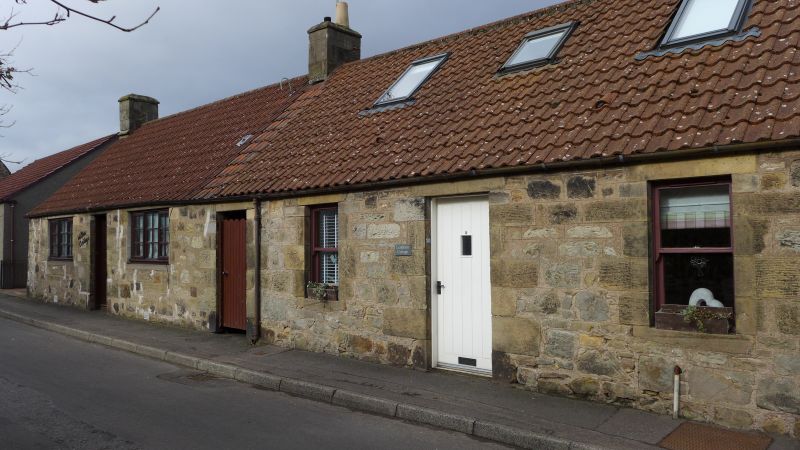 File:Lendrum Cottage.JPG