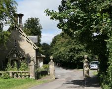 East Lodge and gate piers