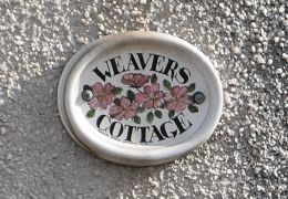 Weavers Cottage Wellbrae 2.JPG