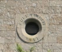 Circular feature inscribed "FREE CHURCH 1844"