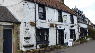 As the Lomond Tavern